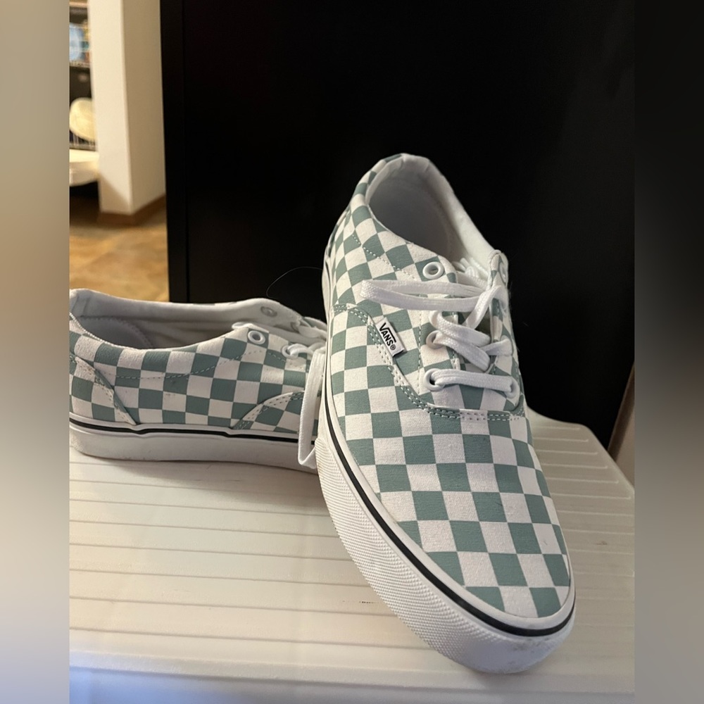 Vans casual shoes - Picture 1 of 1